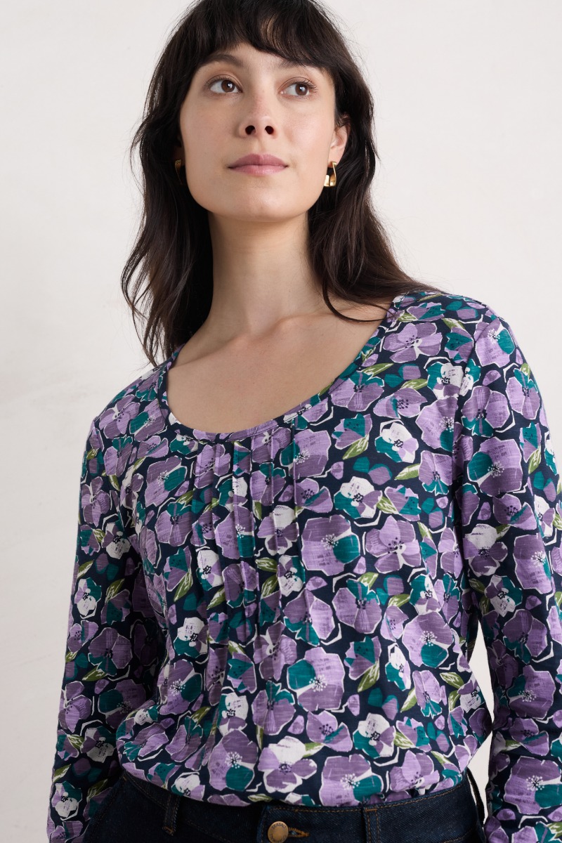 An image of Seasalt  Penhollow Top in GOTS-Certified Organic Cotton Jersey 