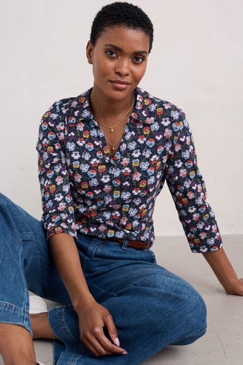 An image of Seasalt  Wavecrest Shirt in GOTS-Certified Organic Cotton Jersey 