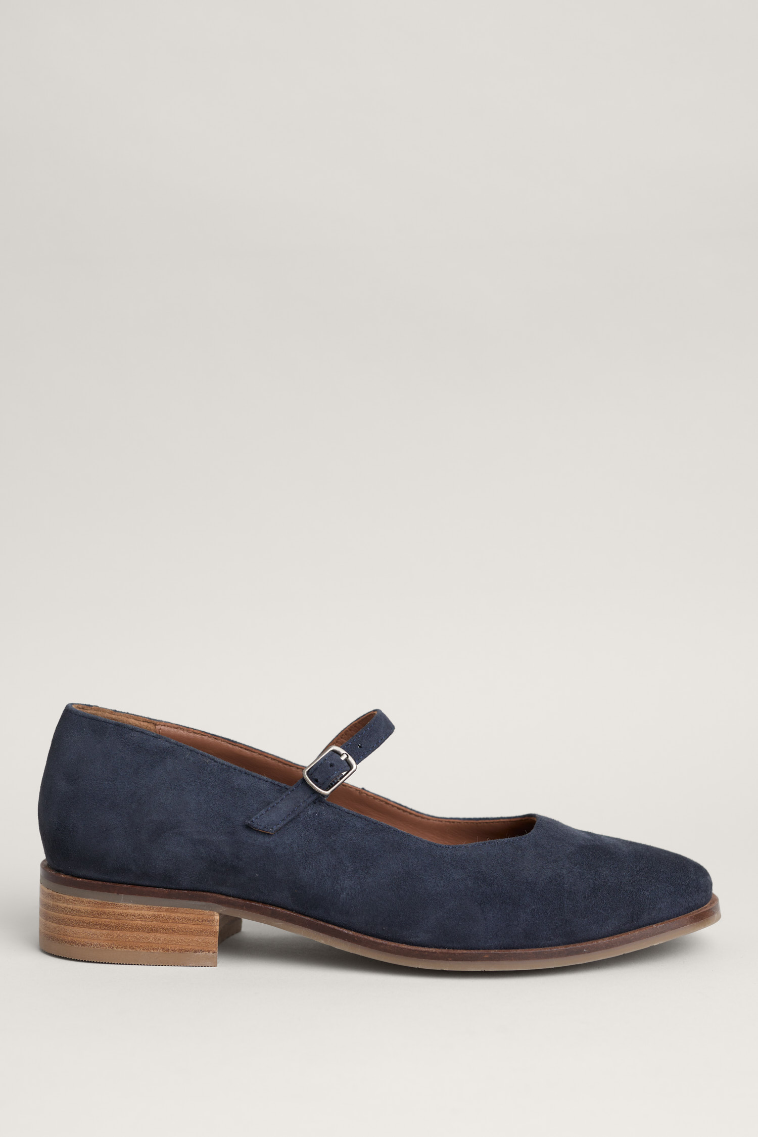 Suede mary jane clearance pumps