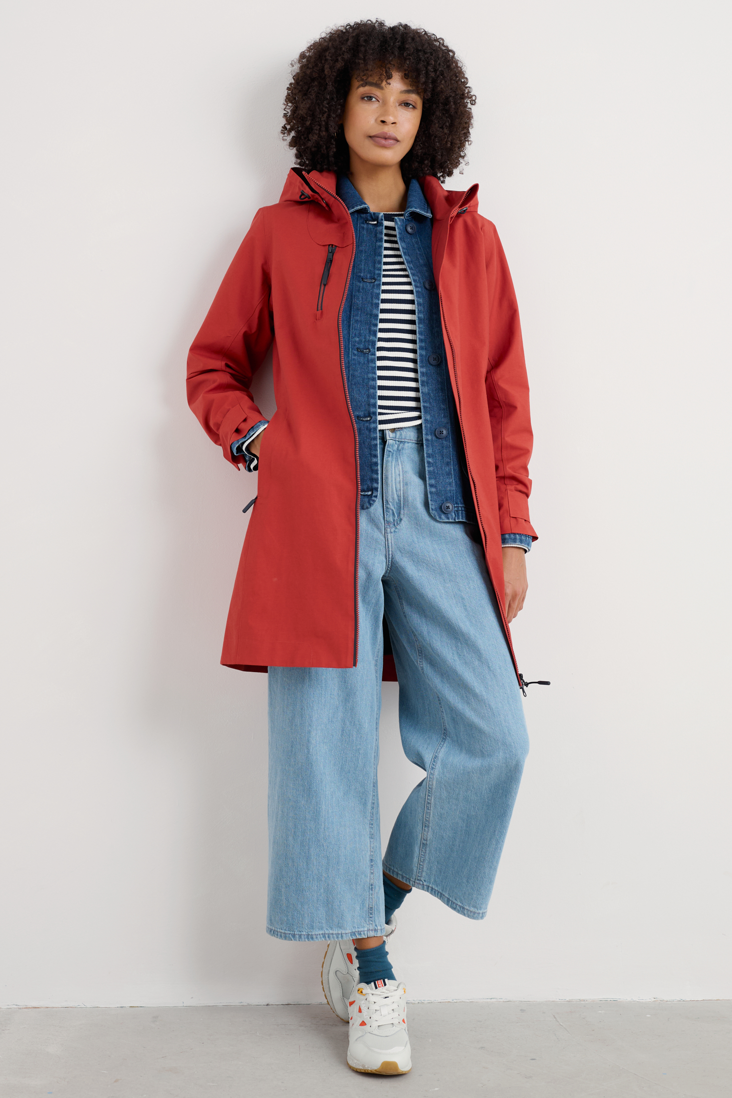An image of Seasalt  Coverack Waterproof Coat 