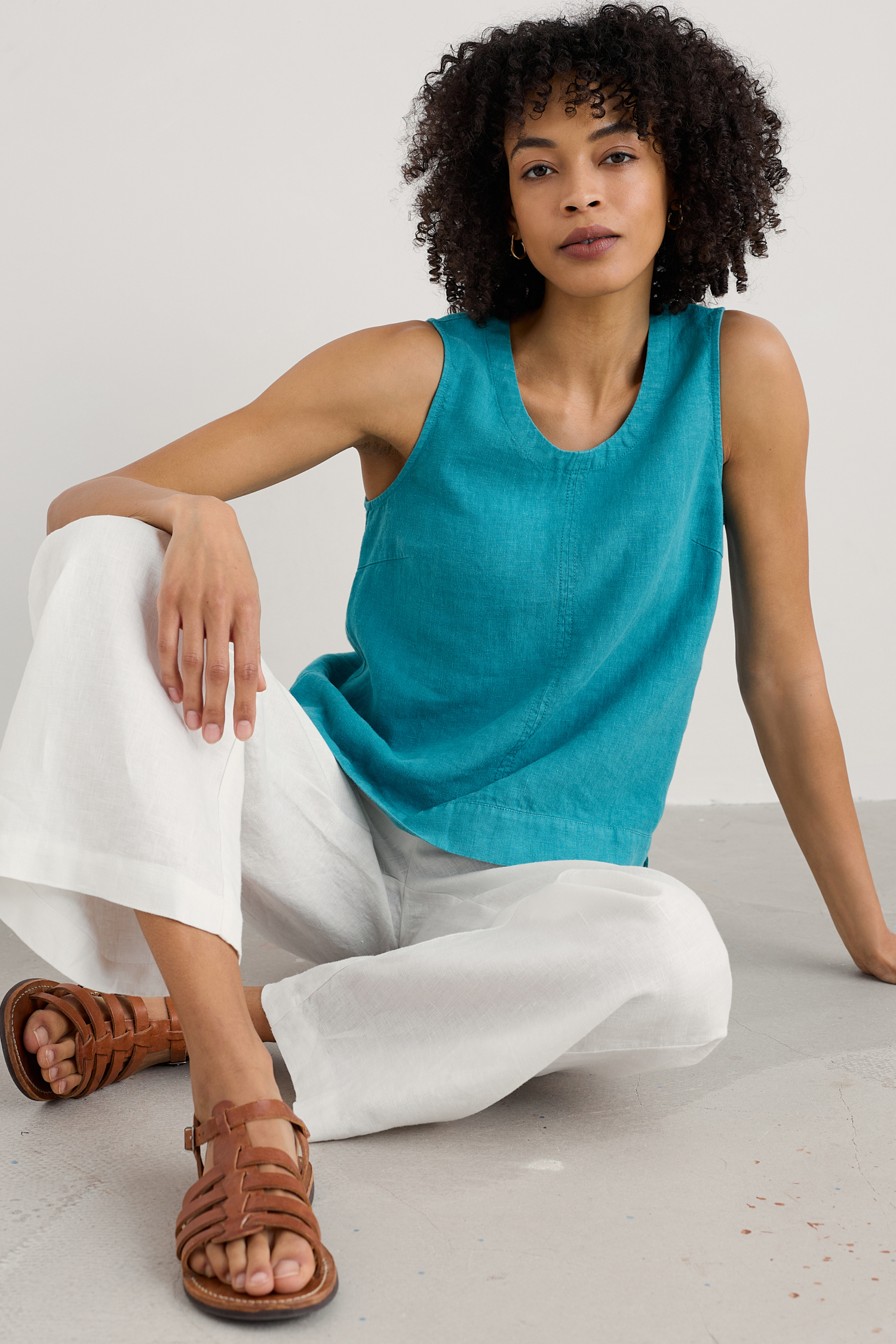 An image of Seasalt  Lighthouse Station Linen Vest 