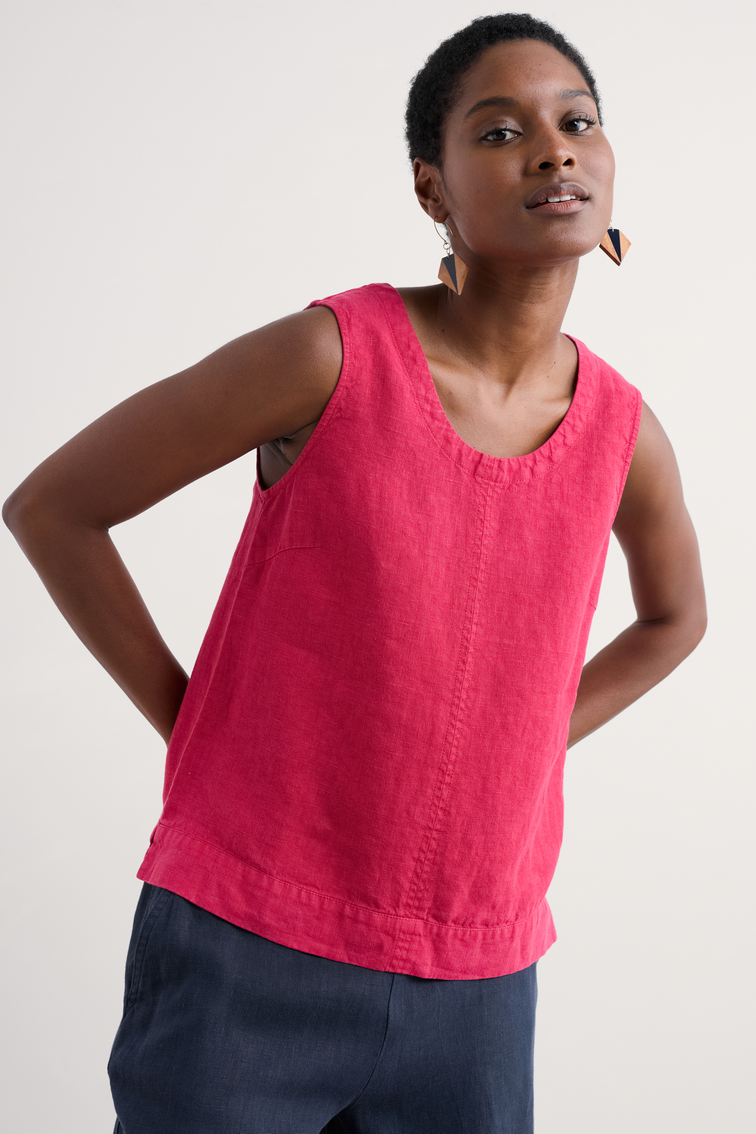 An image of Seasalt  Lighthouse Station Linen Vest 