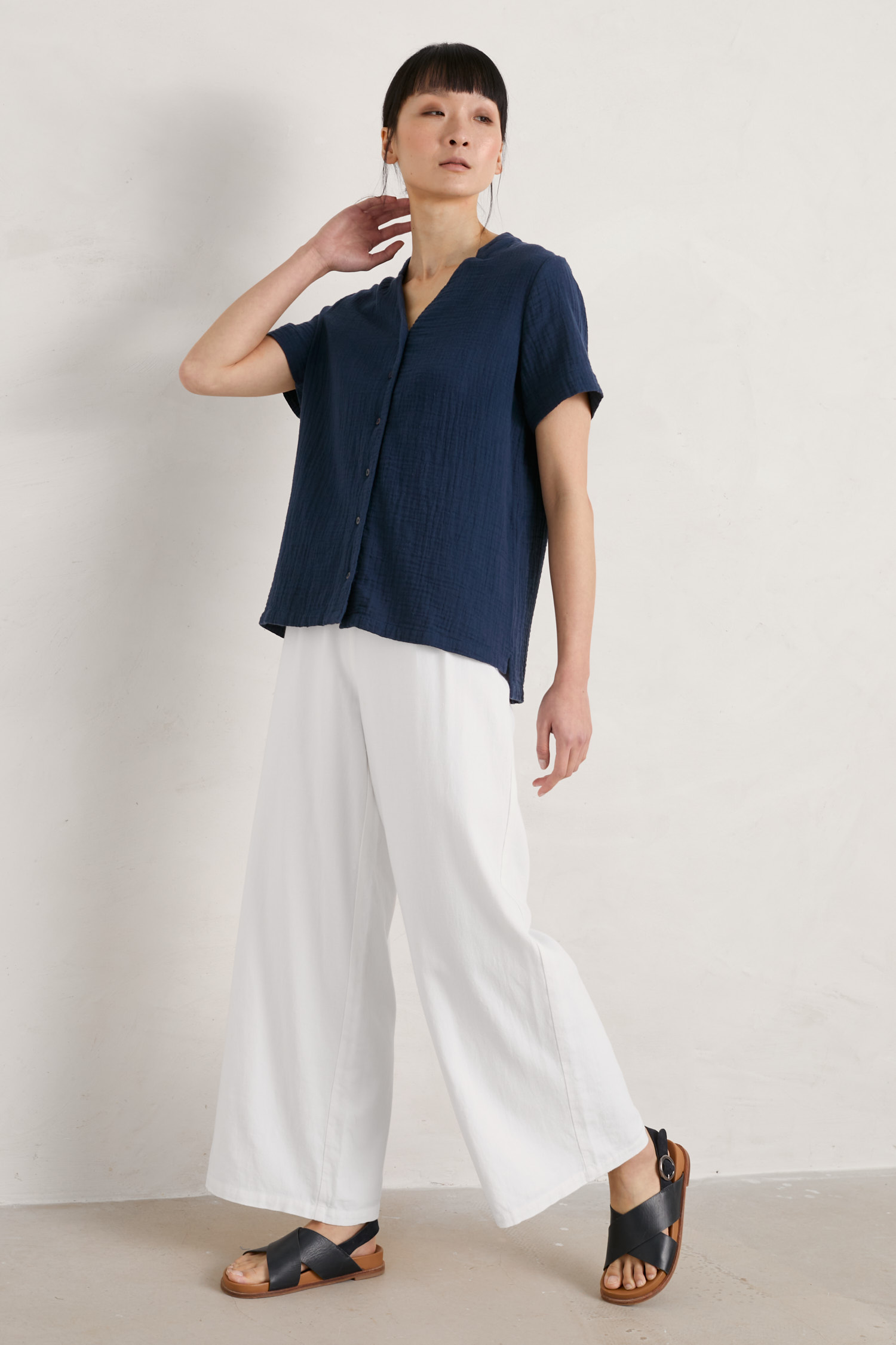 Wide leg linen trousers uk store