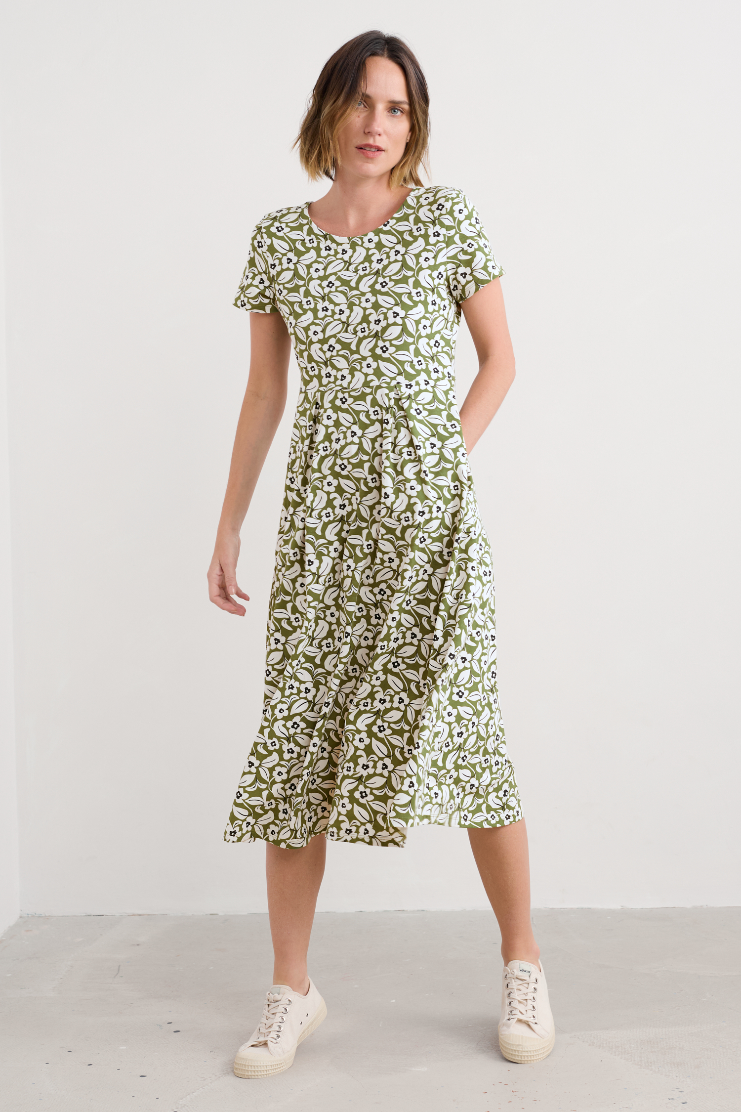 An image of Seasalt  Veronica Short Sleeve Midi Dress in GOTS-Certified Organic Cotton 