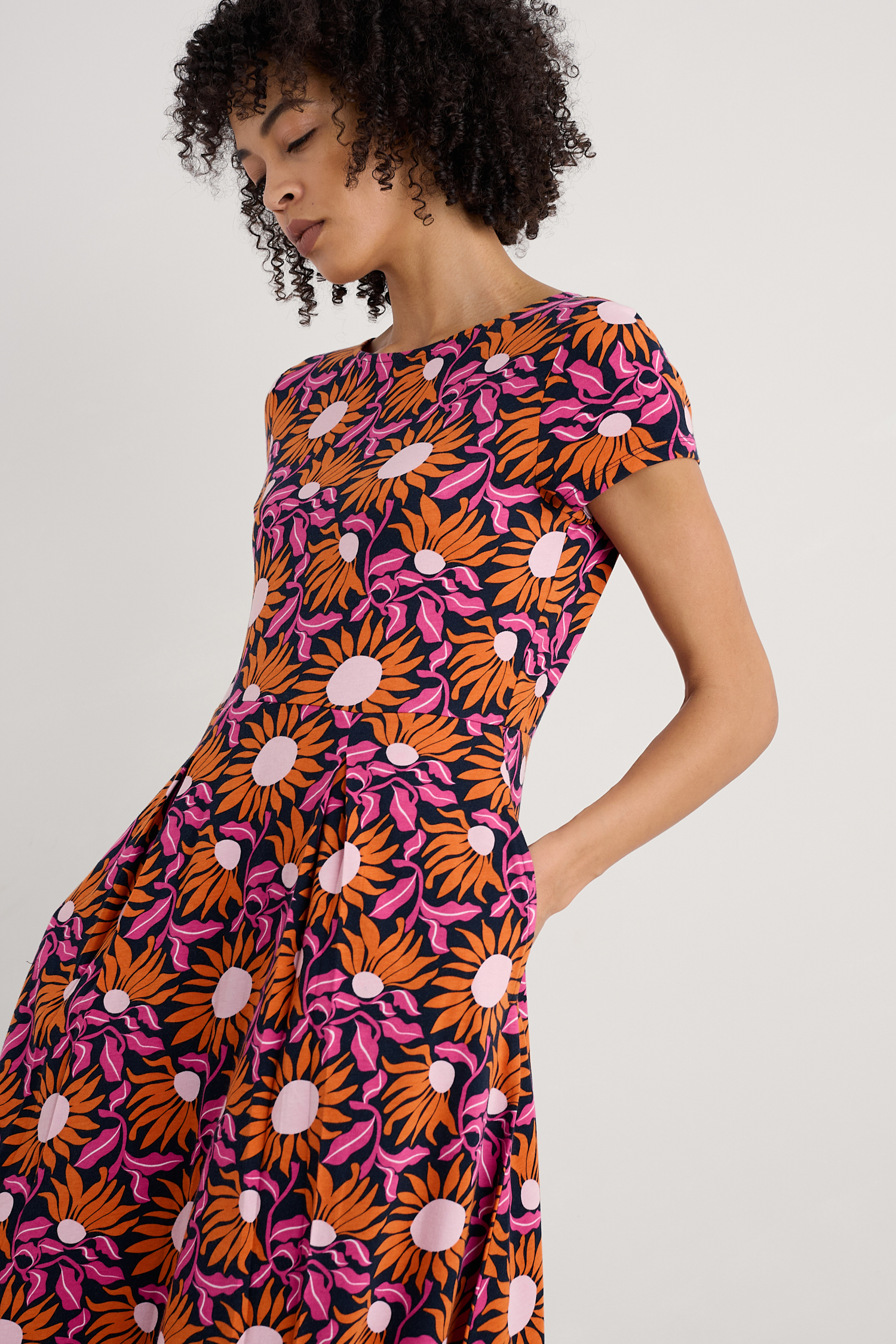 An image of Seasalt  Wild Bouquet Jersey Midi Dress 