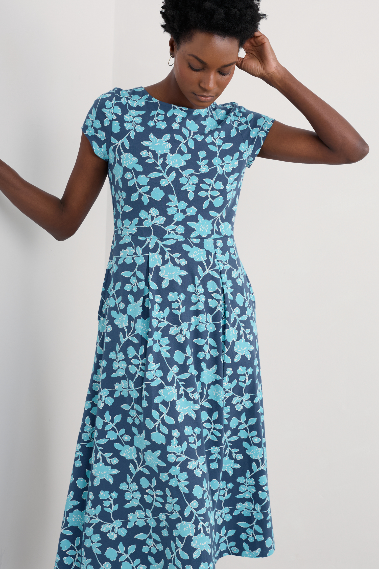 An image of Seasalt  Wild Bouquet Jersey Midi Dress 