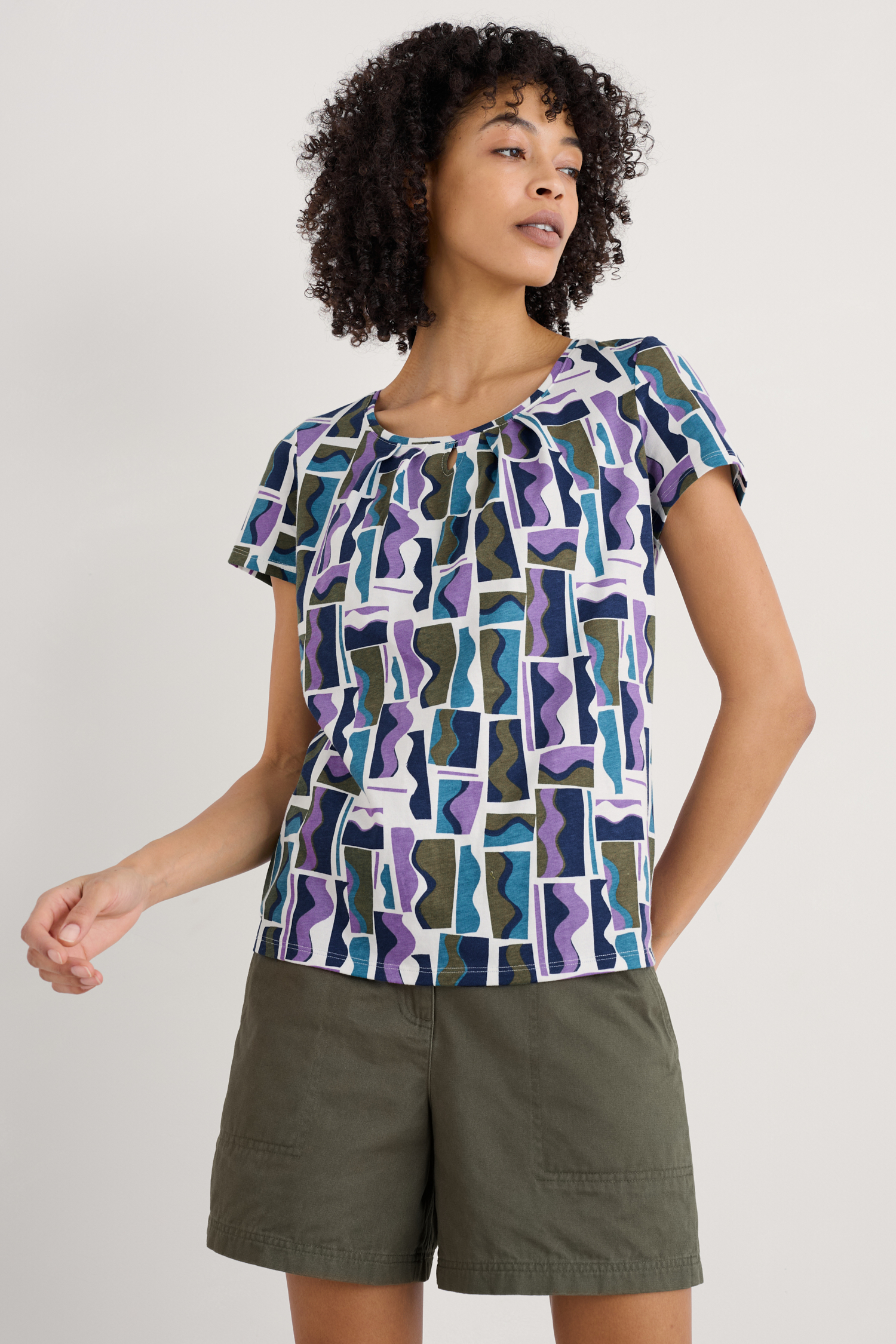 An image of Seasalt  Appletree Keyhole Detail T-Shirt in GOTS-Certified Organic Cotton 