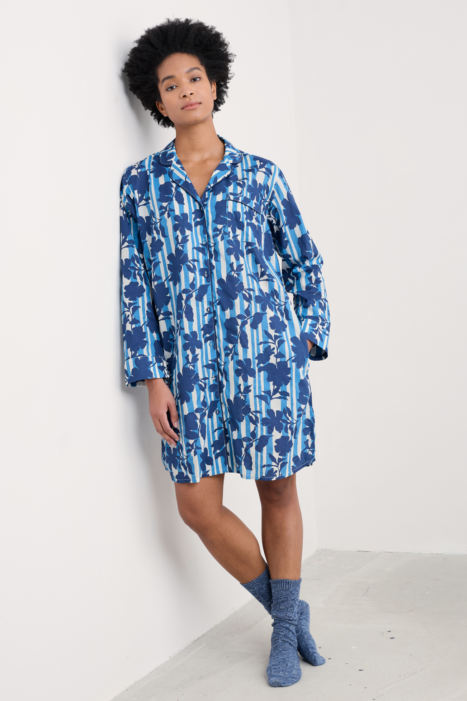 An image of Seasalt  Dawn Air Organic Cotton Printed Nightshirt 