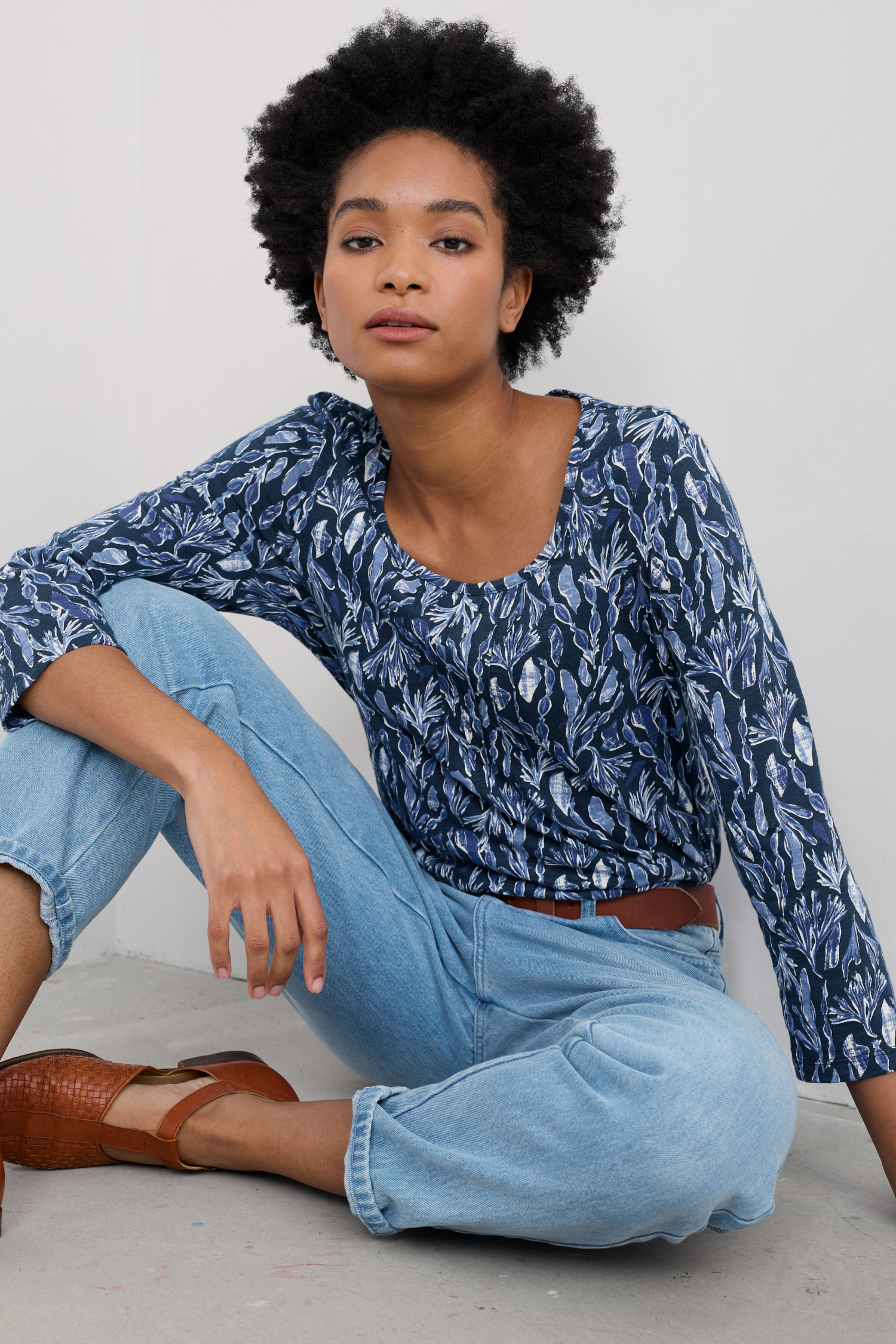 An image of Seasalt  Penhollow Top in GOTS-Certified Organic Cotton Jersey 