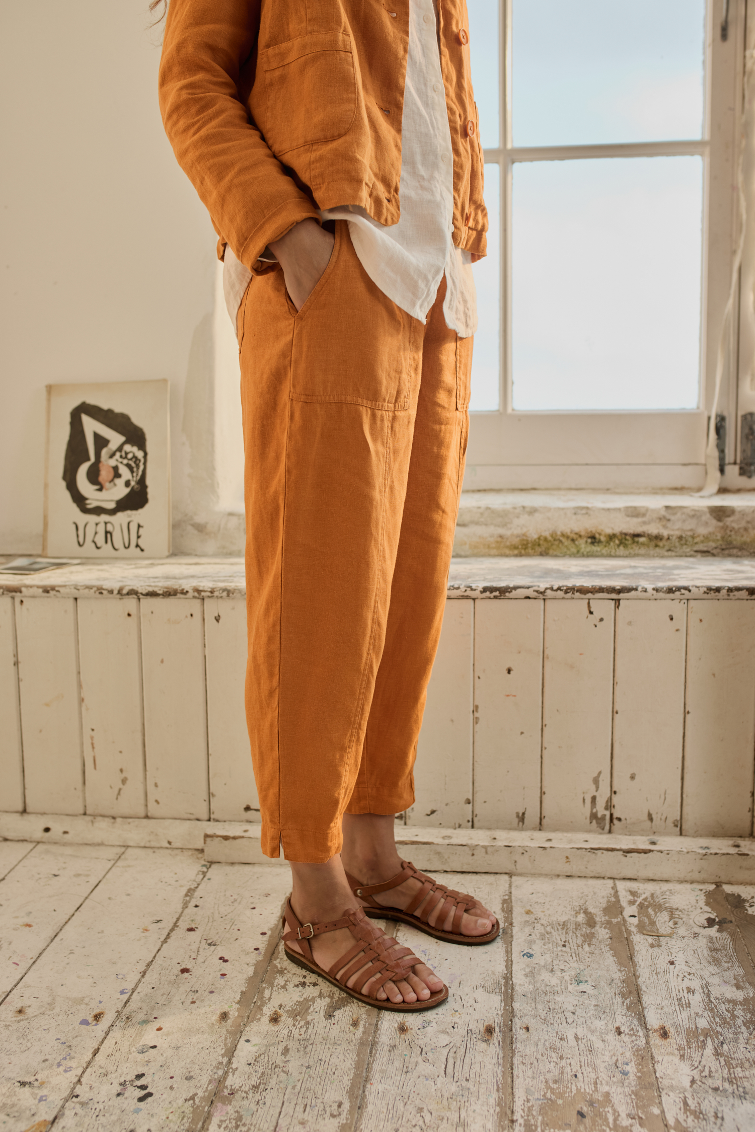 An image of Seasalt  Saltings Linen Cropped Trousers 