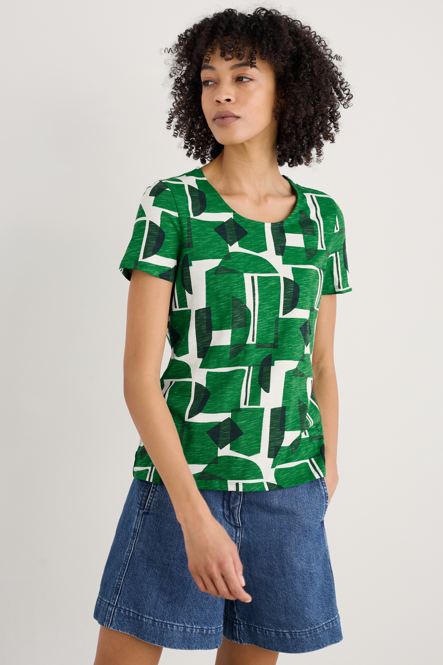 An image of Seasalt  Camerance T-Shirt in GOTS-Certified Organic Cotton 
