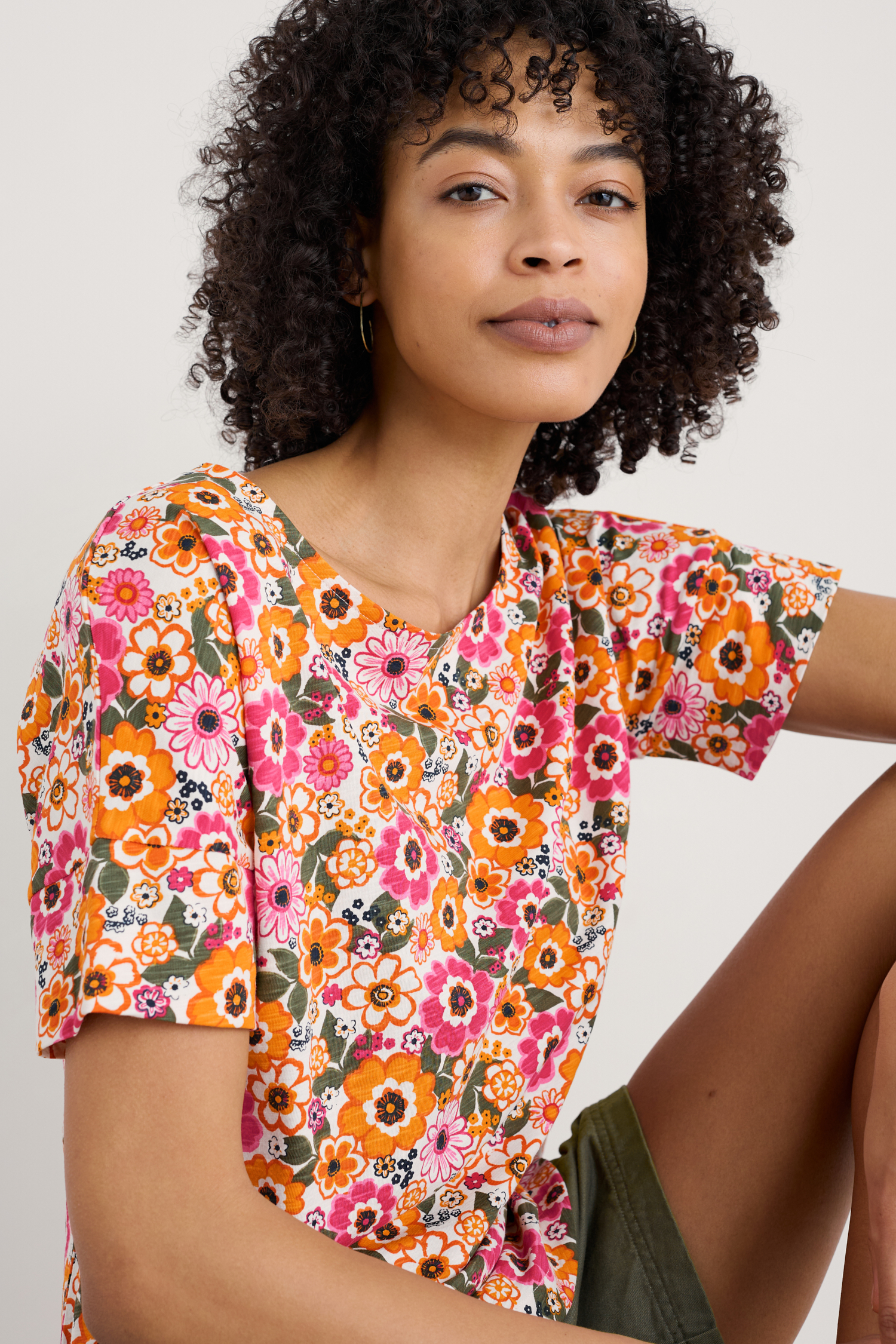 An image of Seasalt  Bryher View T-Shirt in GOTS-Certified Organic Cotton 